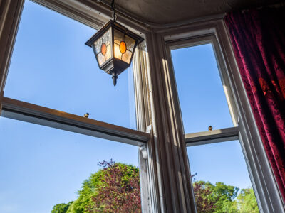 Clean sash windows reading